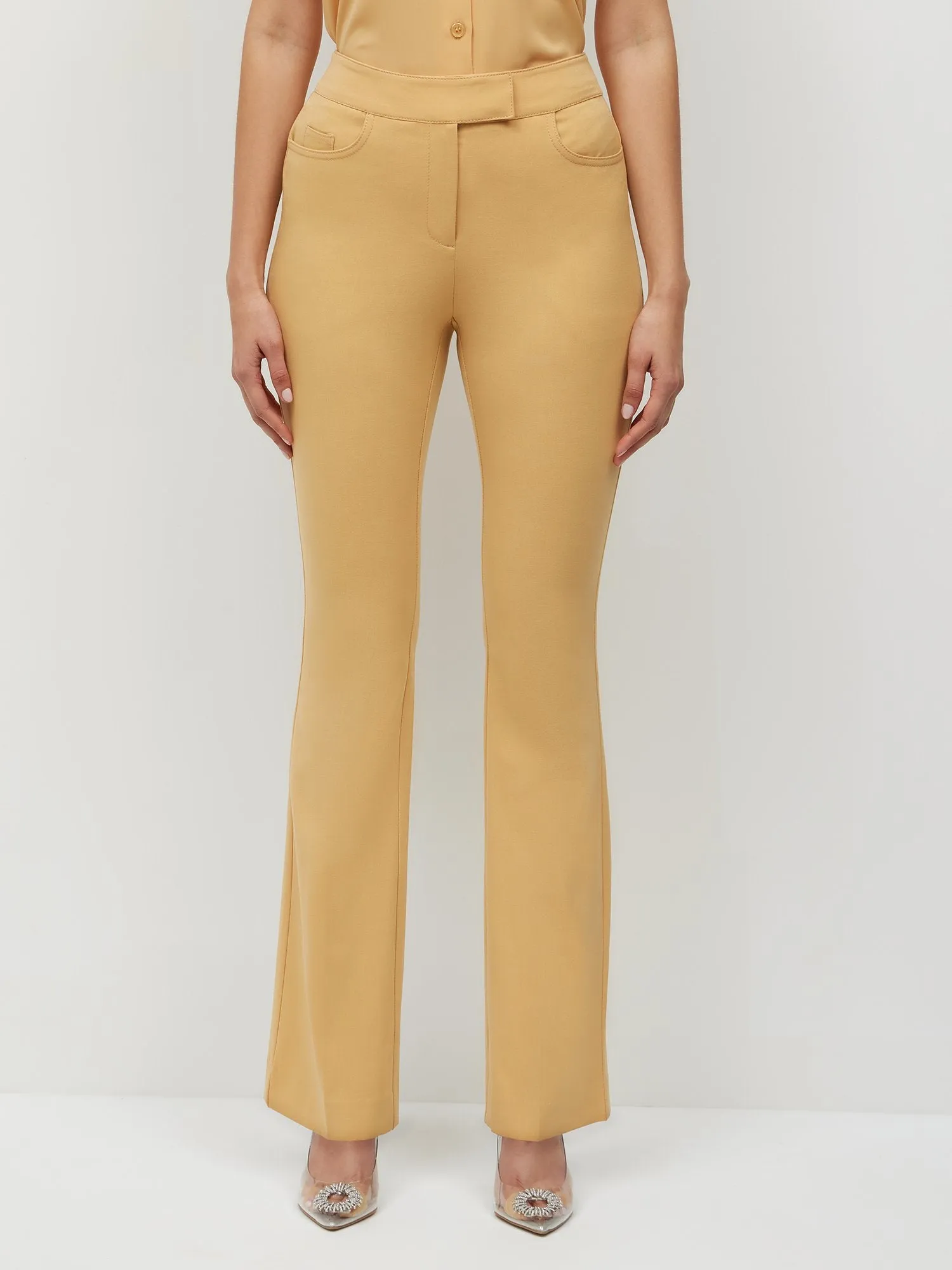 Petite Essential Stretch Mid-Rise Barely Bootcut Pant